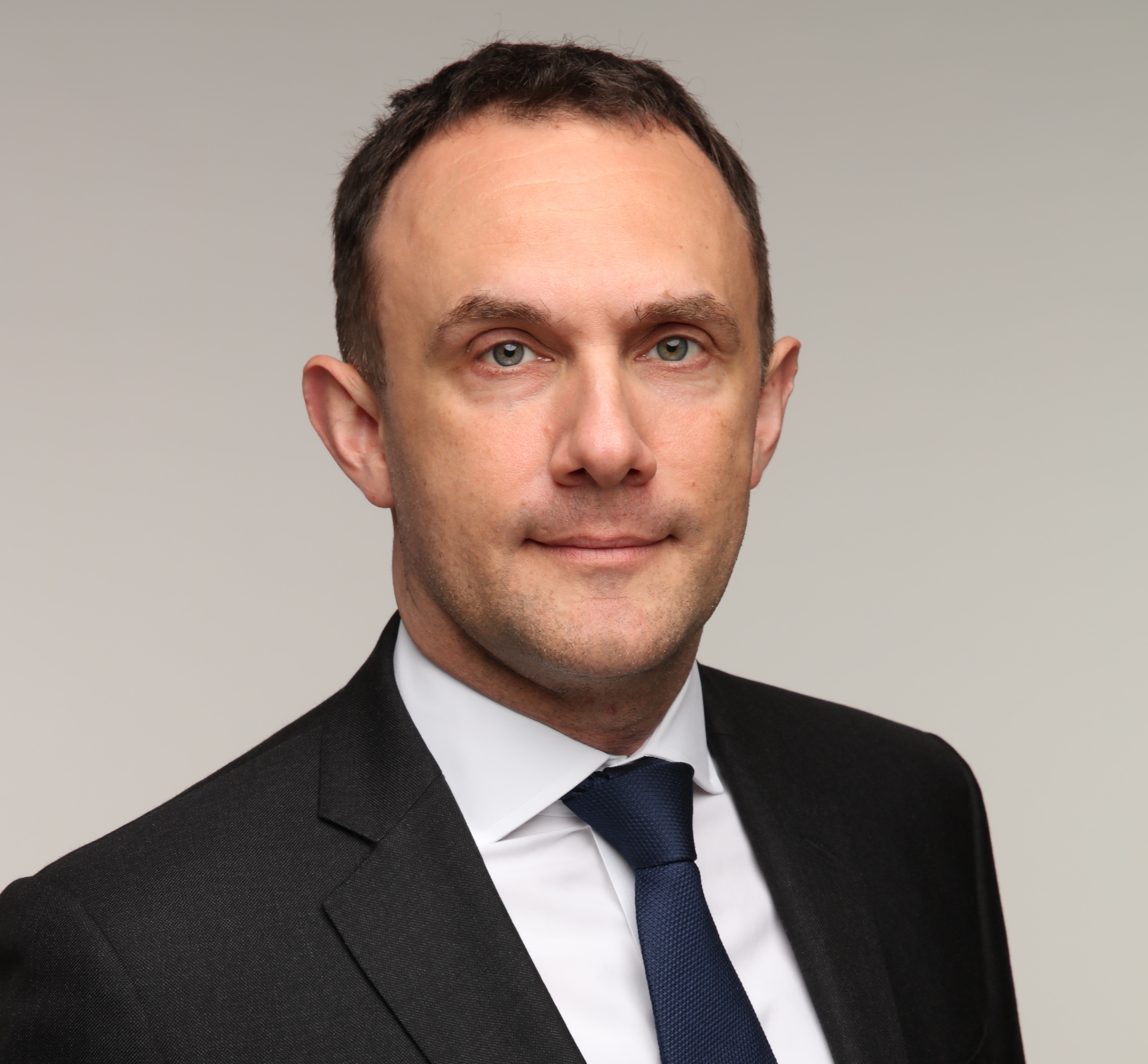 Head shot v3 ed craddock.jpg